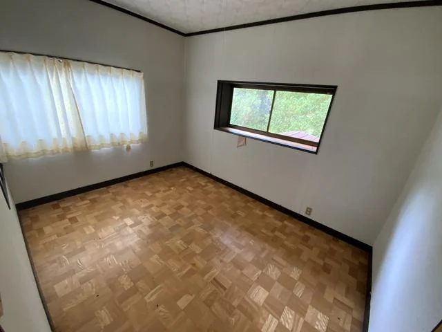 View 8