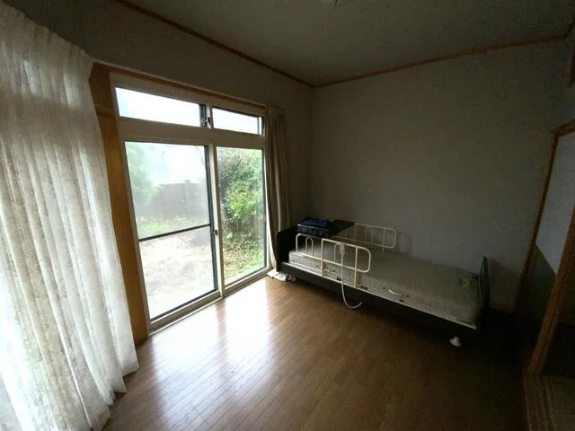 View 8