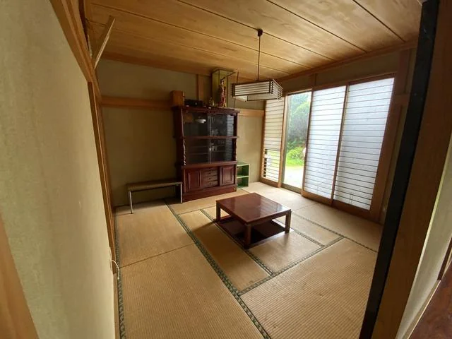 View 3