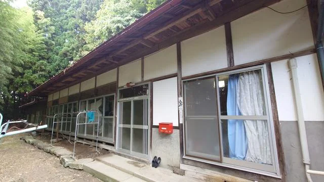 View 3