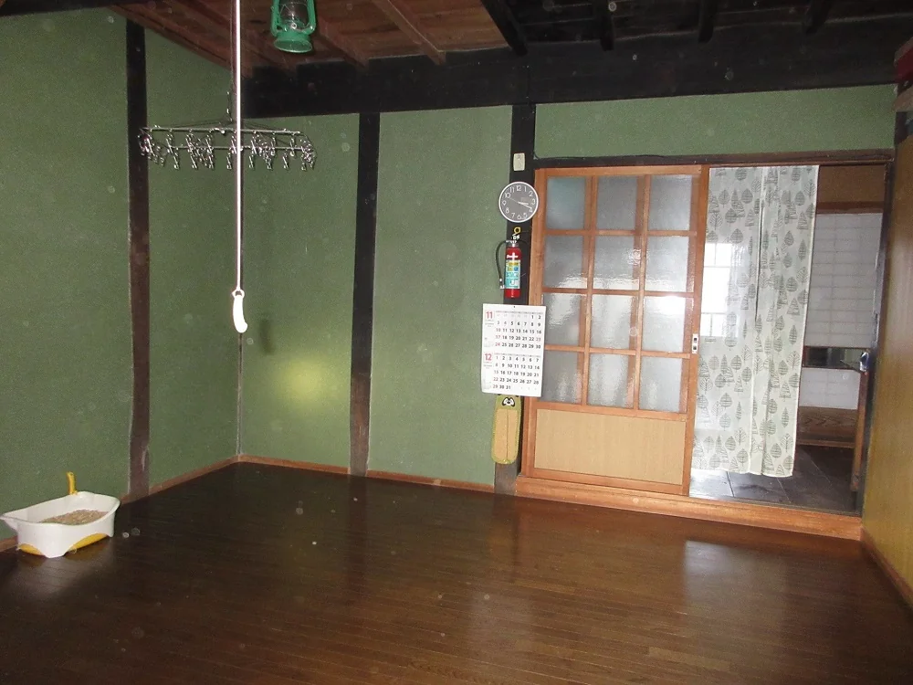 View 3