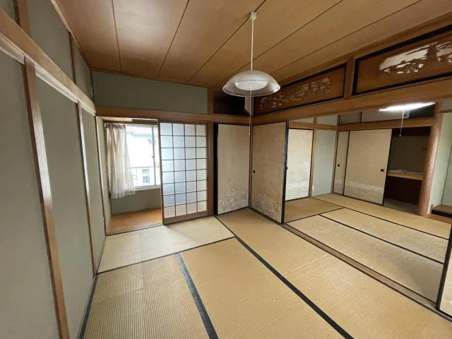 View 12