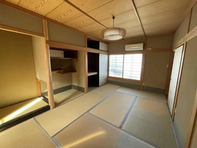View 12