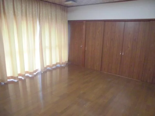 View 12