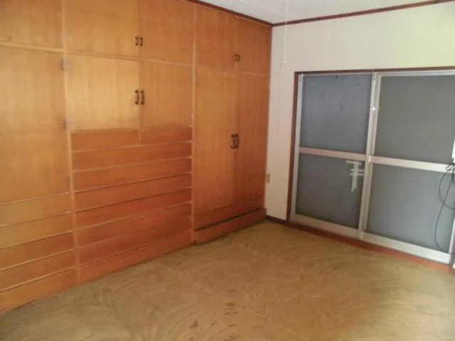View 12