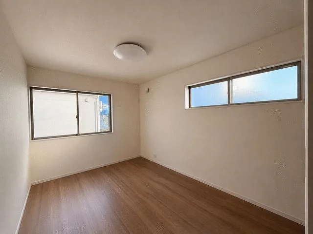 View 16