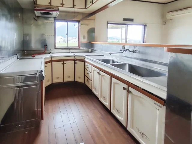 View 8