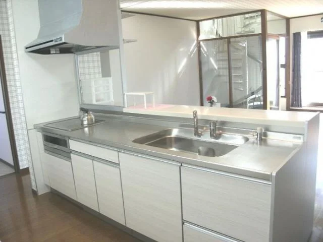 View 24