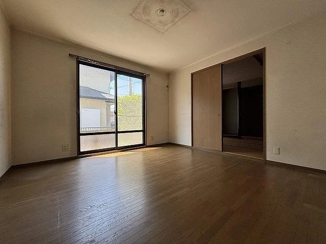 View 24