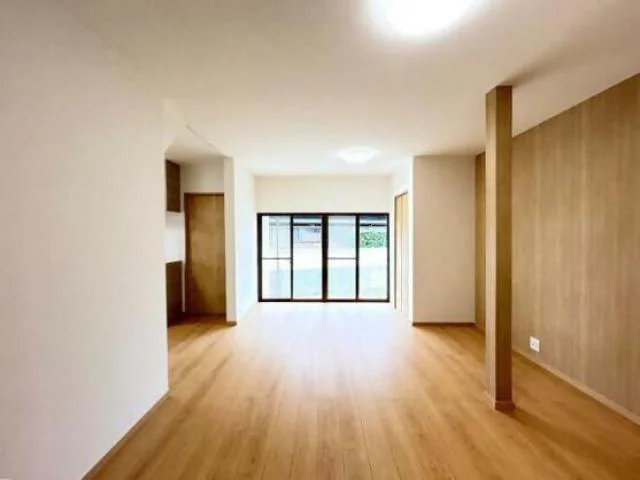 View 3