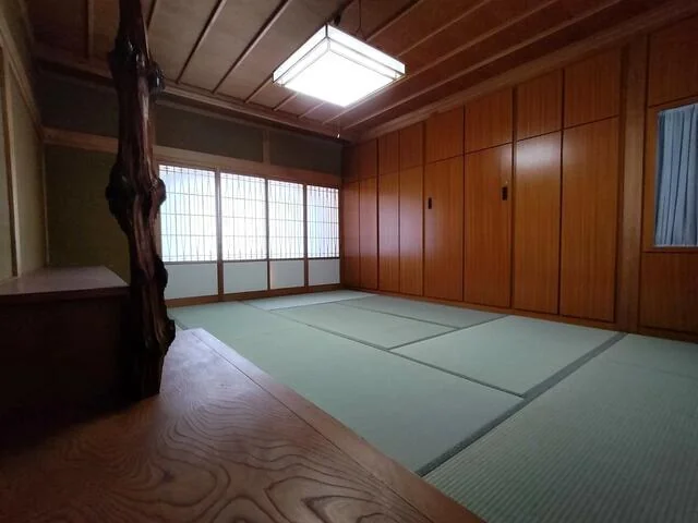 View 16