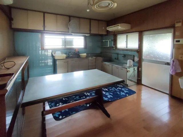 View 12