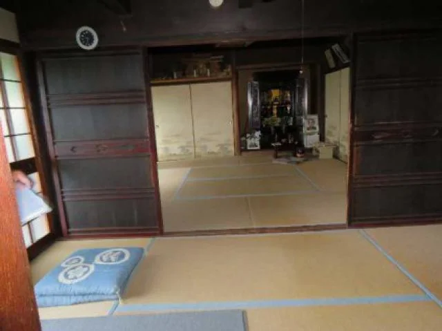 View 3