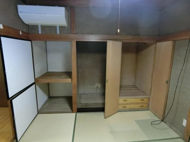 View 3