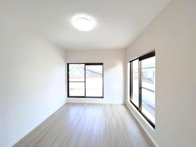 View 12