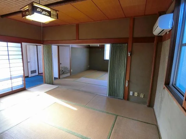 View 12