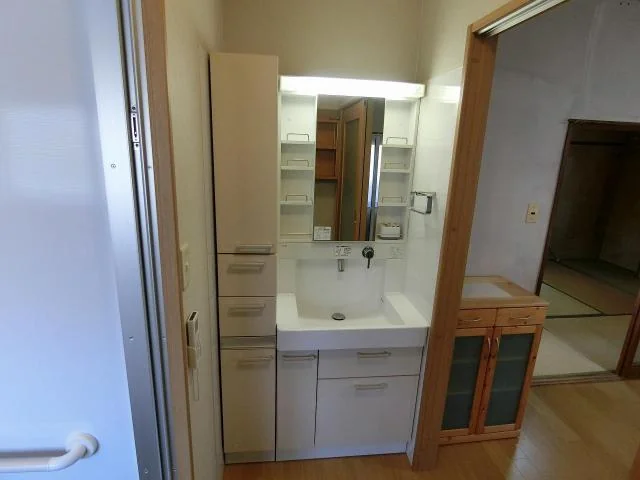 View 28