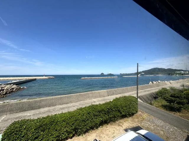 View 13