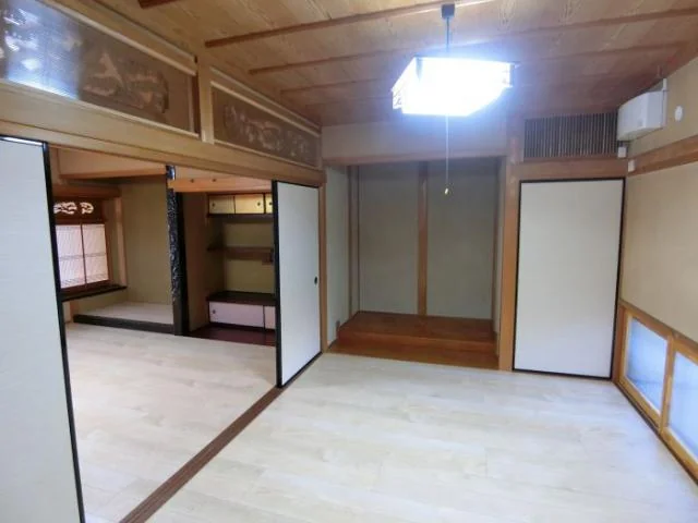 View 3
