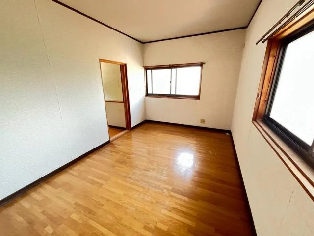 View 8