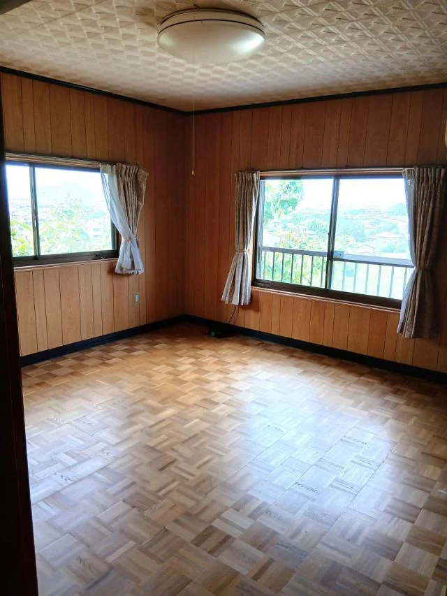 View 16
