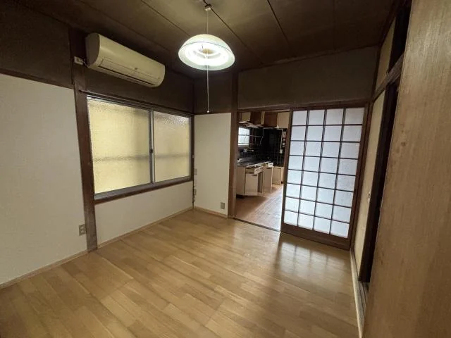 View 3
