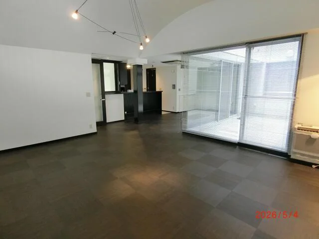 View 12