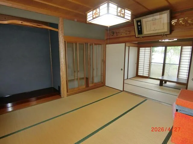View 12