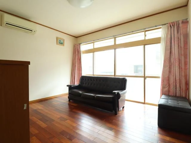 View 16
