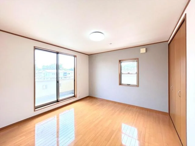 View 16