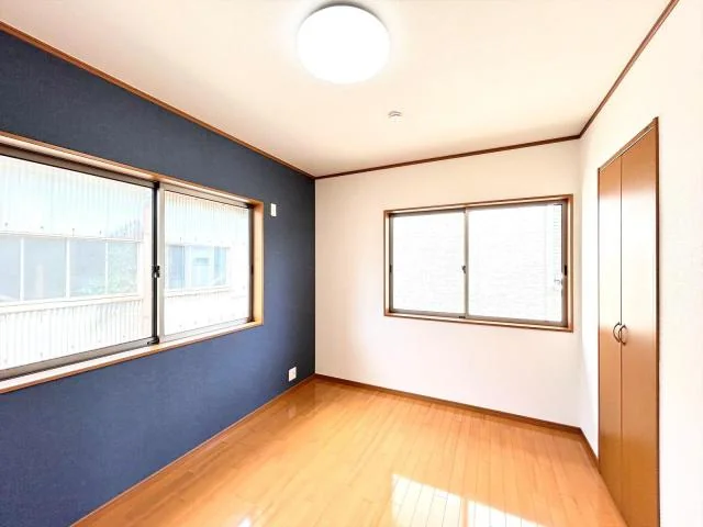 View 3