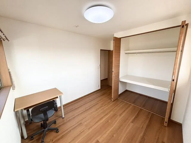 View 7