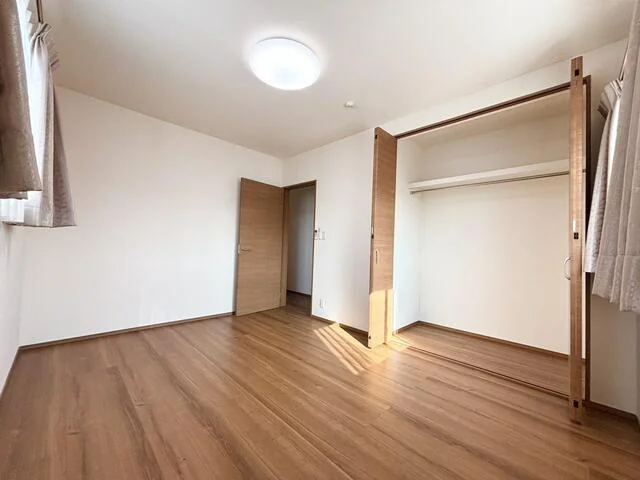 View 8