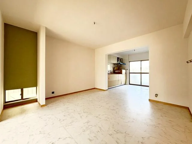 View 10