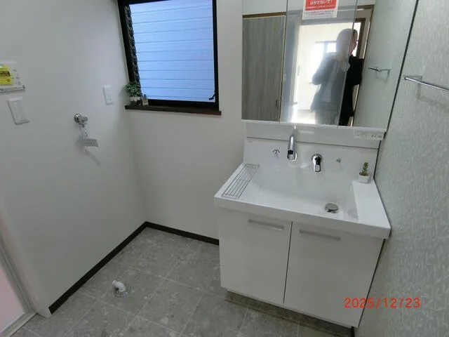 View 12