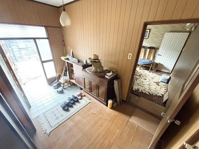 View 16
