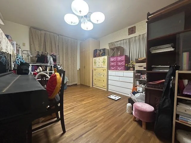 View 12