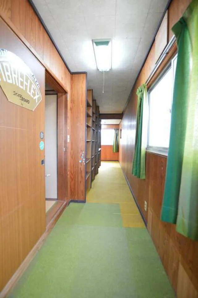 View 3