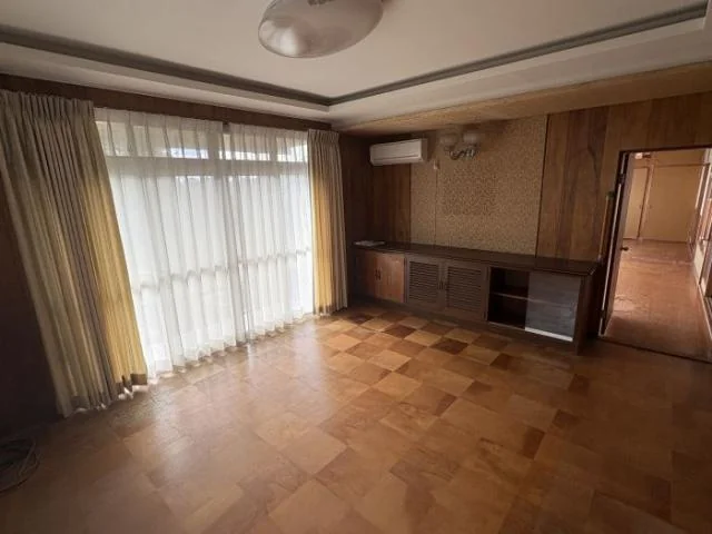 View 16