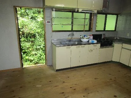 View 8