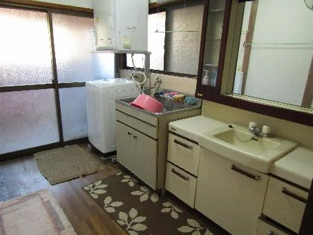 View 9