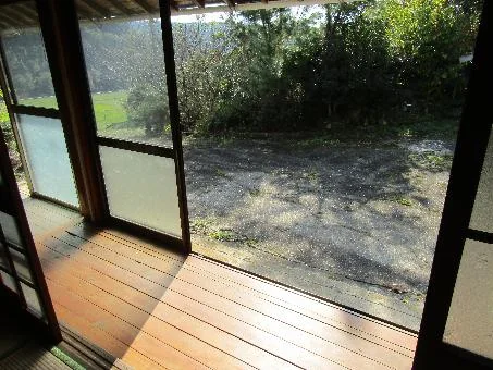 View 8