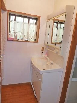 View 8
