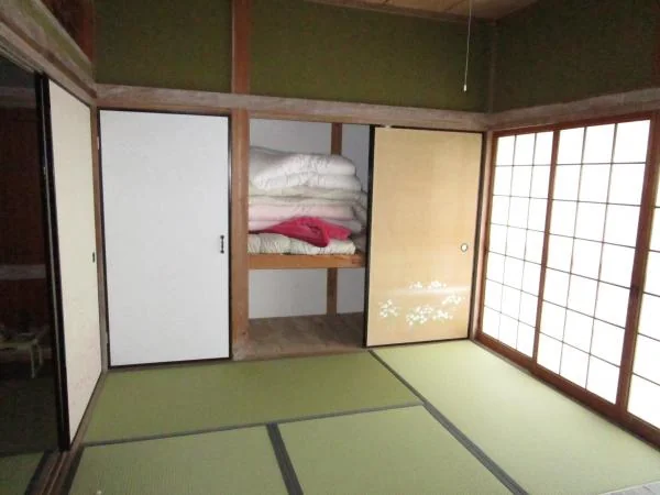 View 2