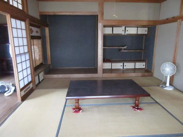 View 3