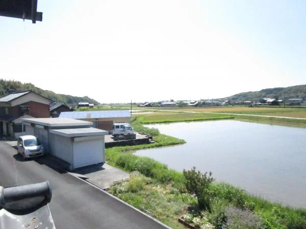 View 16