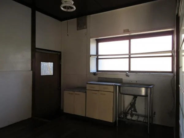 View 8