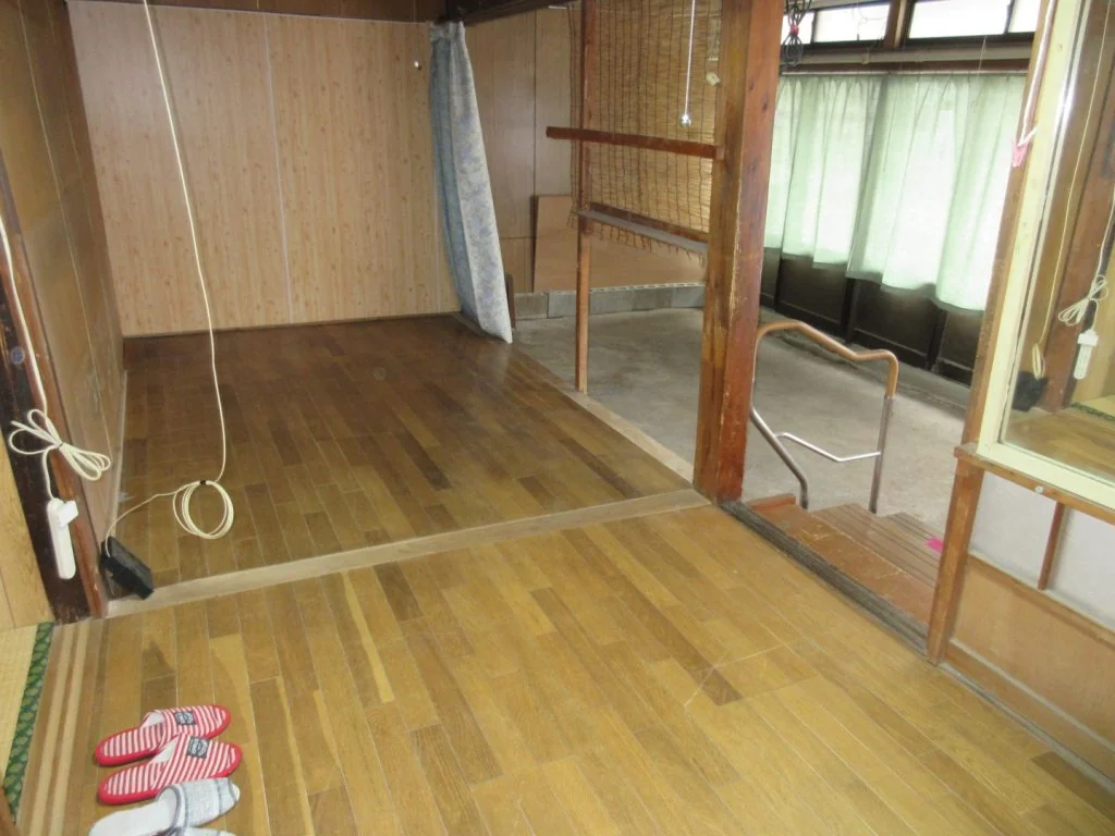 View 3