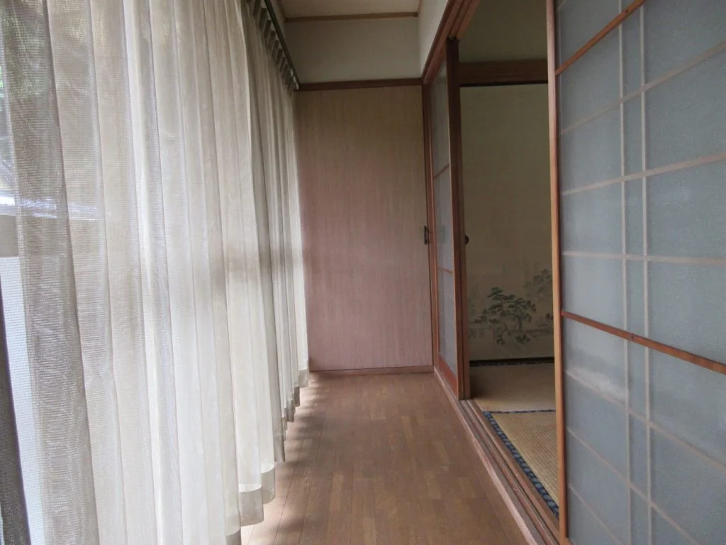 View 16
