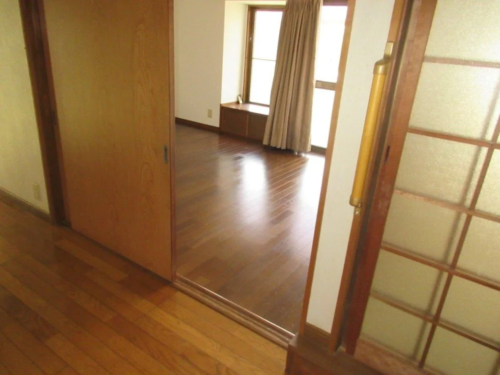 View 8
